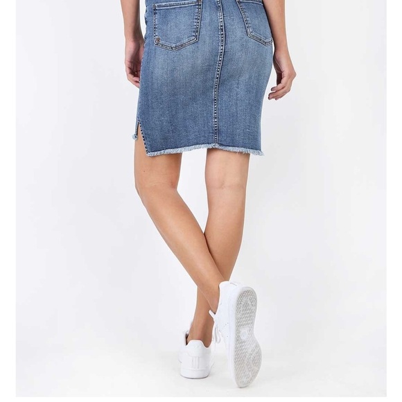 Kut from the Kloth Connie Hi-Low Skirt - size 0 - Picture 7 of 7